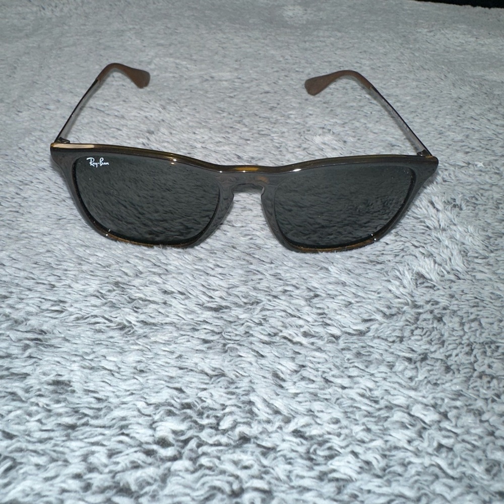 Ray-Ban Chris